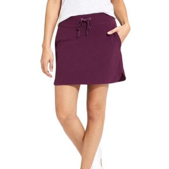 ATHLETA Midtown Skirt - Picture 1 of 7